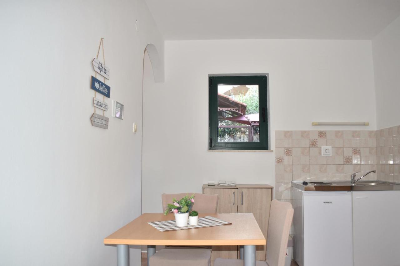 Twin Love Apartment Split Eksteriør bilde